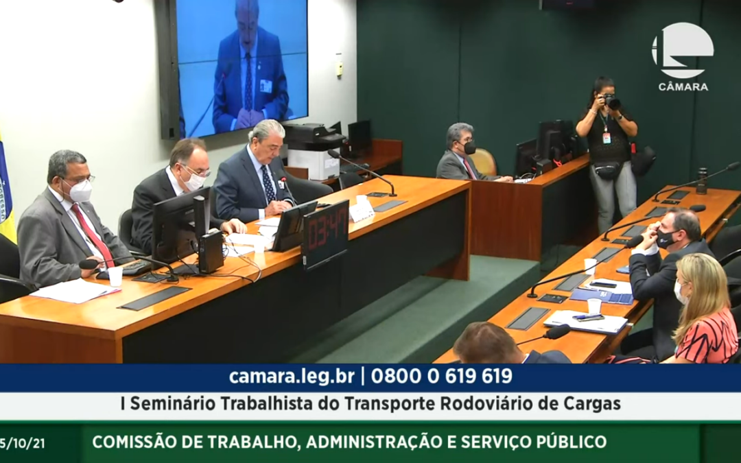 I Seminário Trabalhista do Transporte de Cargas foi marcado por grandes discussões e recorde de público